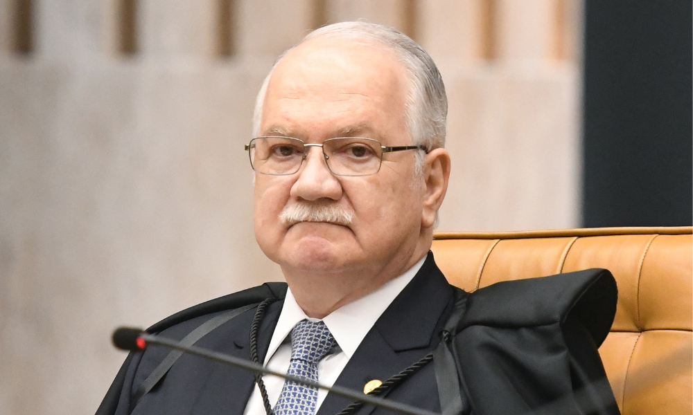Fachin tenta conter crise no STF e deve levar embate entre Moraes e Mendonça ao plenário